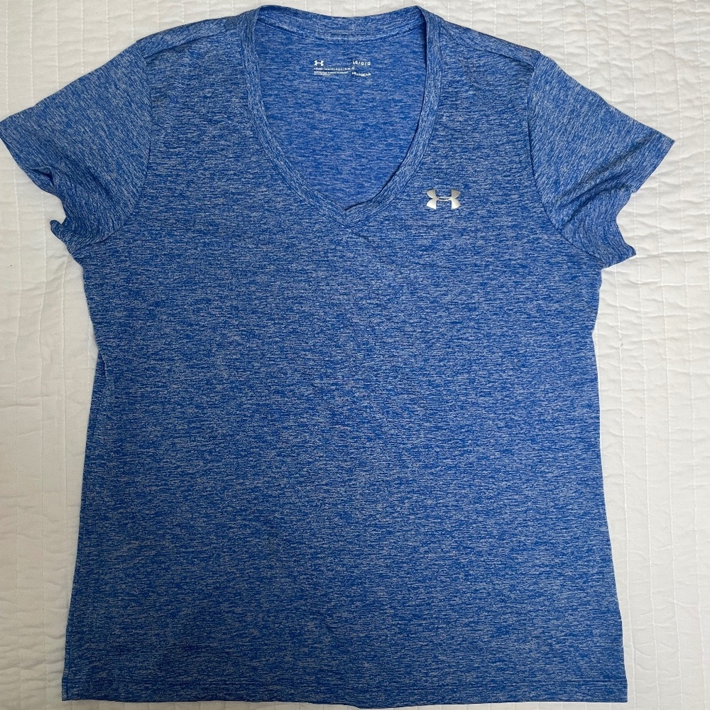 Under Armour Women’s Dry Fit Shirt